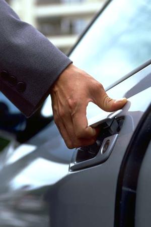 乗っている自動車の車検を安く出来るサイト