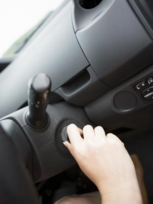 「車検即日対応のメリットとは?忙しいあなたに最適なサービスガイド」