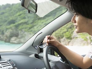 車検を低価格にできるように努力している